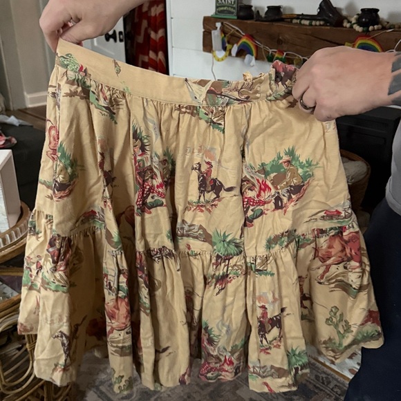 Ralph Lauren Women's Equestrian Print Skirt - Beige and Red - Picture 6 of 6